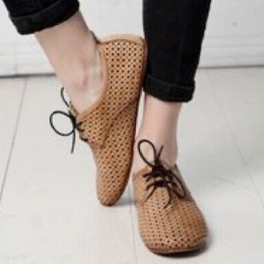 Bed Stu Tan Perforated Leather Lace-Up Flats